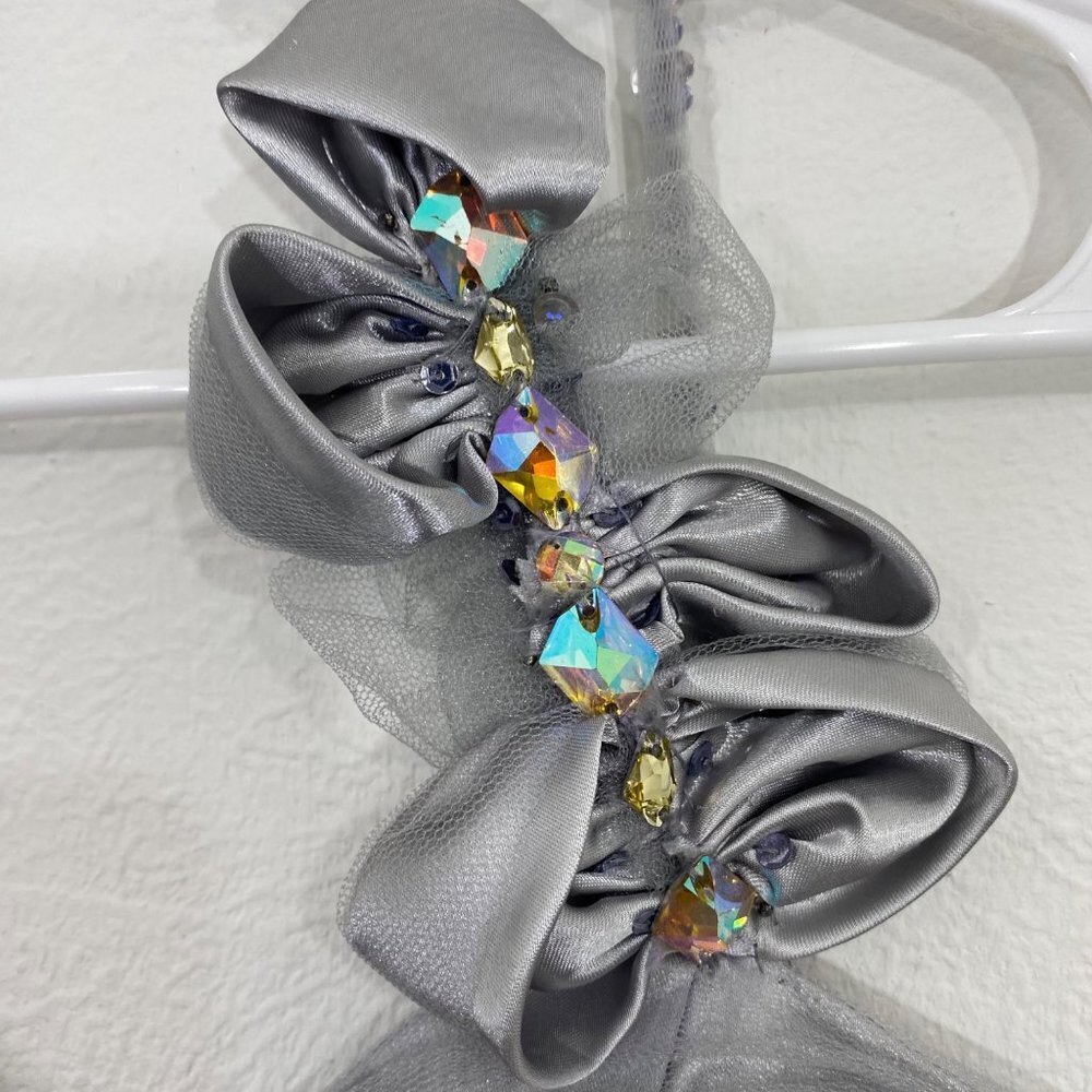 Mayqueen Couture USA Silver Prom/Cocktail Dress Sz 6 - Picture 5 of 9